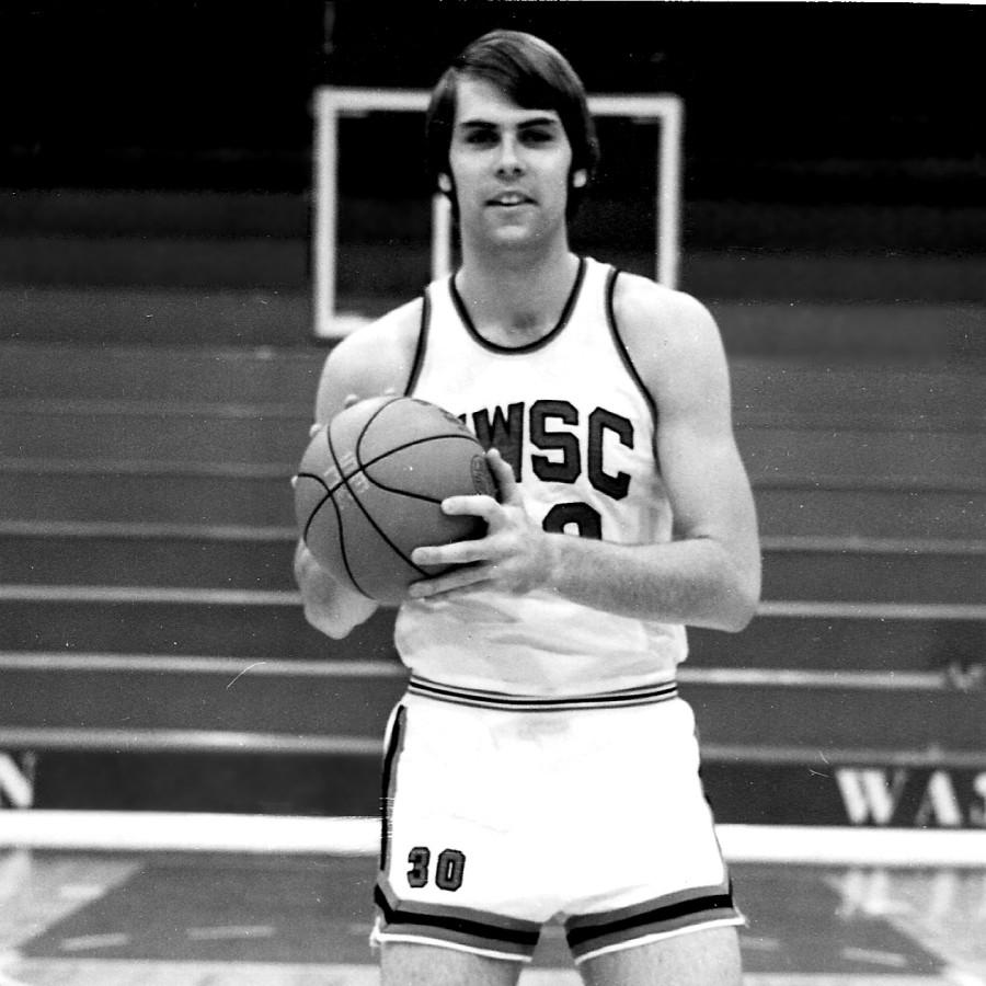 In his college days, Ron Cox averaged 16.4 points per game at Eastern.
