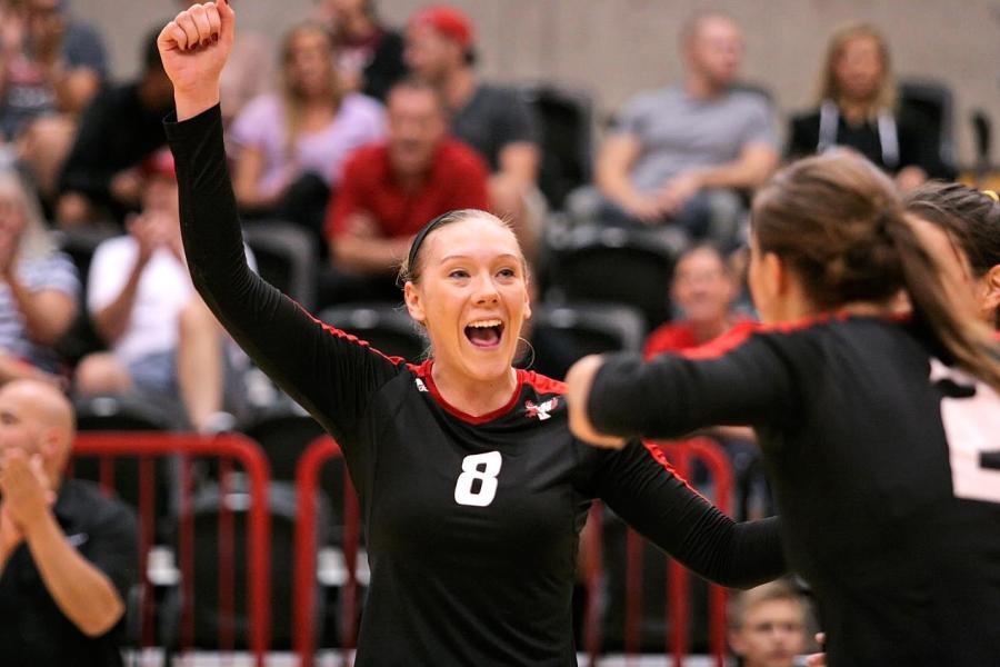 Volleyball Eags look to end losing streak