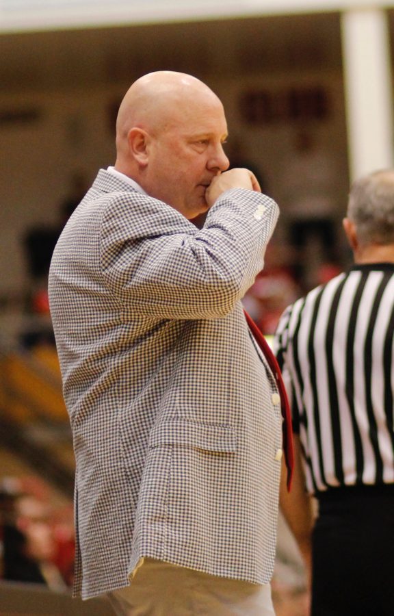Jim Hayford court side in a game against the Idaho Vandals, 2/17/2017. 