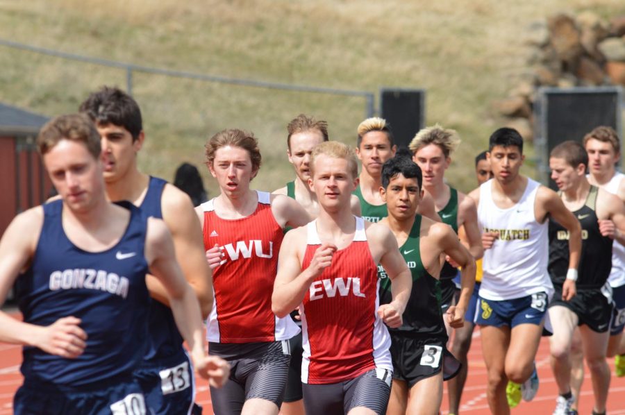 Freshman Jacob Christner (left) and senior Mason Nicol compete in the 1,500-meter at the Pelluer Invitational on April 14. Last weekend, the Eagles had seven first-place finishes at the OSU High Performance meet in Corvallis | Bailey Monteith for The Easterner
