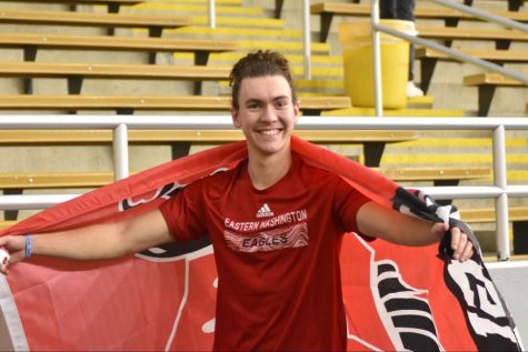 EWU Pole Vaulter Zach Klobutcher Leads Track and Field to New Heights