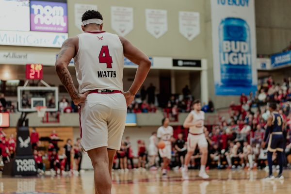 Forward LeJuan Watts is one of three former Eagles committed to Washington State University for the 2024-25 season.
