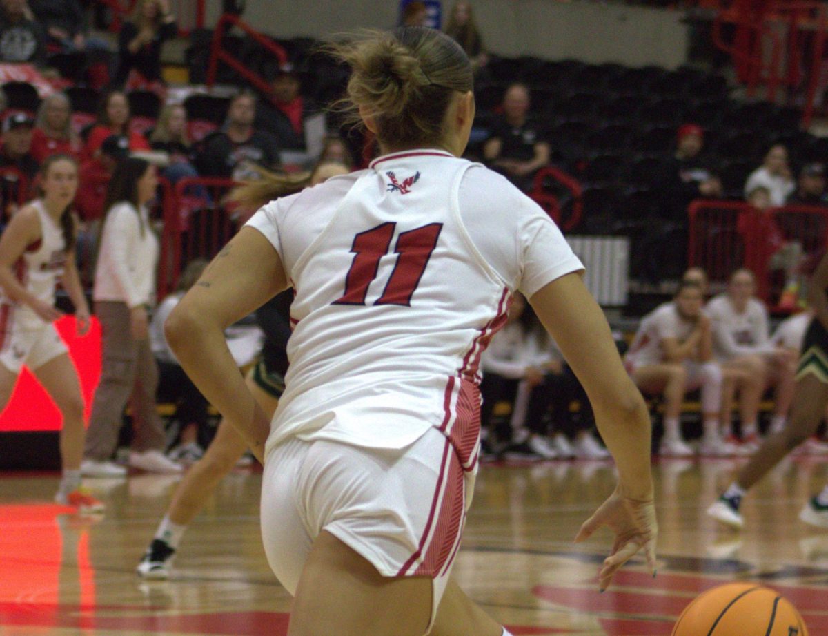 Senior guard Peyton Howard dribbles the ball up the court against Sacramento State on Jan. 11. Against NAU, Howard scored a career-best 30 points. 